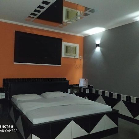 Movie Inn Motel E Hospedagem (Adults Only) Ribeirão Preto Buitenkant foto