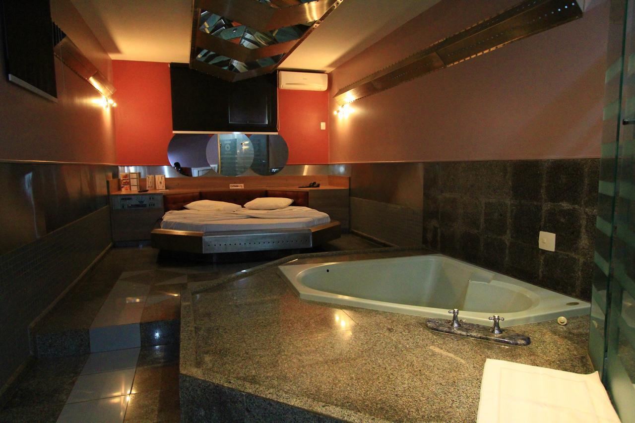 Movie Inn Motel E Hospedagem (Adults Only) Ribeirão Preto Buitenkant foto